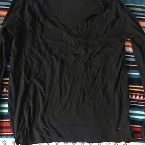 Black long sleeves shirt